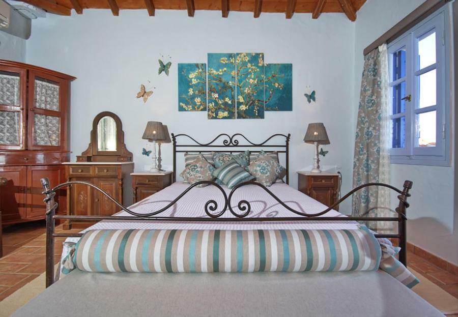 شقة Alónnisos  في Elena'S House المظهر الخارجي الصورة